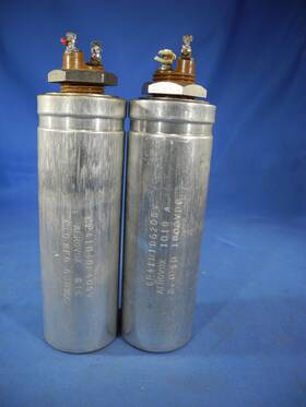 Cp41b1dg205c Aerovox 2-pcs Capacitors 1010a 2 Omfd 1000vdc Free Shipping