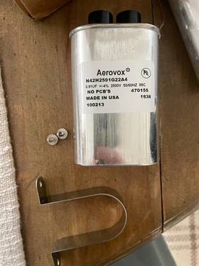N42h2591g22a4 Aerovox Capacitor Kit 0.91 Uf /-4% 2500v 50/60hz 85c