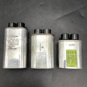 N49h1001y1904 Aerovox High Voltage Capacitors 2100vac 0.74nf .74uf Lot Of 3 Used Free Shipping