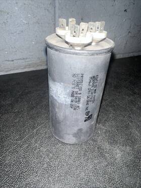 Z24p3741w Aerovox Capacitor 6uf 370v 50/60hz 70 C