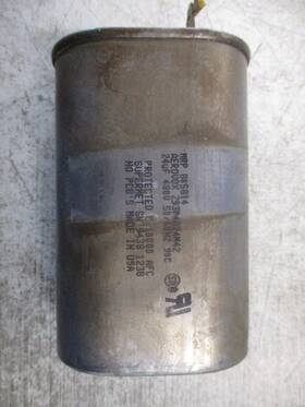 Z93p4824m42 Aerovox Capacitor 24uf 480v 50/60hz Used