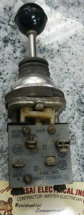 800t-t2sb34 Allen-bradley /800t-t2sb34/ Ser A / 600va Max Pilot Heavy Duty/use L135