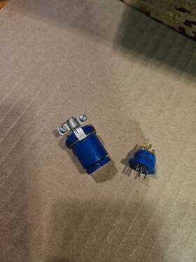 126-012-1000 Amphenol/wpi Lc-0-b-0-2-6 Lot Of Two Amphenol-wpi Connector Industrial Plugs Read