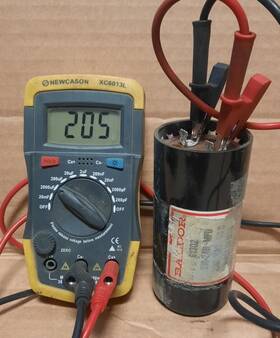216-240 Baldor 61302 #61302 Capacitor Mfd 230vac 2.07 Inch Dia. X 4-3/8 Lg. Q167b