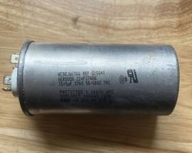 Hc98ja036a Carrier Capacitor 35/5 370v Used