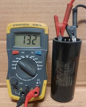 85ps250d10 Cge #85ps250d10 Capacitor 130-156uf 250vac 1.82 Inch Dia. X 4.42 Lg. K151a