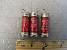 Pms-153-3ms Chicago Condenser 3 Pi Caps .015mfd 3kv Corp Glass Axial Pms-153-3ms Chicago Condenser 3 Pi Caps .015mfd 3kv Corp Glass Axial
