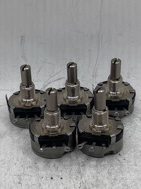 Rv4naysd502a Clarostat 53c3-5000-s Lot Of 5 5.0k Ohm Potentiometer