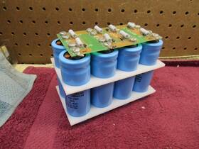 Dcm211t450ac28 Cornell Dubilier 8 210uf 450vdc Blue Capacitors 658-0724-184