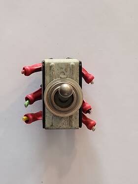 Ms25201-4 Cutler-hammer 8860k4 Toggle Switch Pn Used