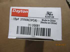 2ge81 Dayton Capacitor 15uf 370vac New In Factory Box Free Shipping