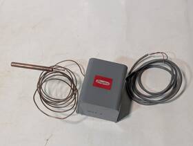 9018-a Dayton 9018a Temperature Control Sensor Switch Remote Bulb Thermostat 140-240 F