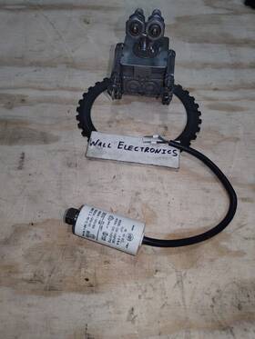 16.10.03 Ducati Energia 161003 Capacitor 3uf Used Working