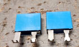 B32656-s0474-k500 Epcos Lot Of 2 0.47uf K 1000v Capacitor