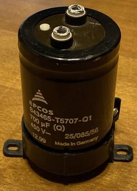 B43465-t5707-q1 Epcos Capacitor With Mount 450v 700 Uf Used And Tested