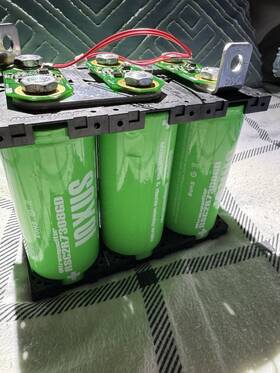 S-capacitor-2.7v3000f Ioxus 2.7v 3000f Ultra Capacitor