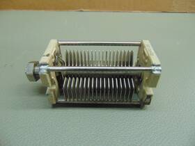 167-153-12 Johnson Vintage Variable Air Capacitor 9.4 To 150 Pf