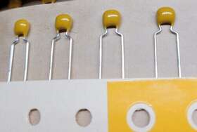 C333c105m5r5ta Kemet 1uf 50v 20% X7r Radial Ceramic Multilayer Capacitors Mlcc 100 Pcs