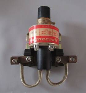 Hdie-005s Magnecraft Hd1e-005s Relay Ac 120vac 60a 240v / 35a Dc 120v 12a