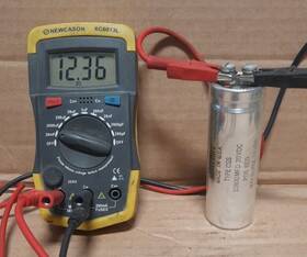 A-30-74243 Mallory #a-30-74243 Capacitor 10800 Mfd 20vdc 1-3/8 Inch Lg. X 4.09 B130k