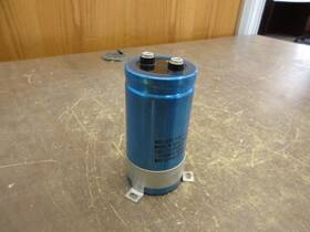 Cgs173u040b4c Mallory Capacitor 17 000 Mfd 40vdc With Mount Used