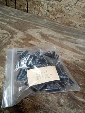 Tt25m50a Mallory Electrolytic Capacitors 680uf-25vdc Lot