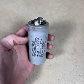 3186bc582u040ama1 Mepco 5800uf 40v Large Can Electrolytic Capacitor