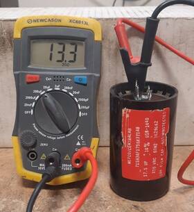 711h3af1756k371ab Mepco/centralab #711h3af1756k371ab U18-1440 Capacitor 17.5uf 370vac J262