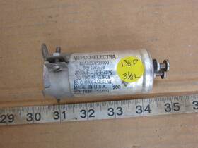 68a7057p03000 Mepco Electra 88f197agb 1 Inch Dia X 3 H 3000uf 30vdc Capacitor