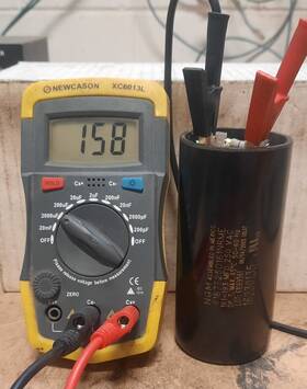 61b7t250161nrme Ngm #61b7t250161nrme Capacitor 161-193uf 250vac Dims Below K135