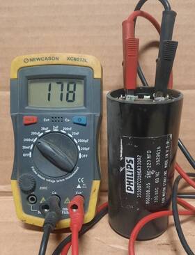 3530b7c0180a330a2 Philips #3530b7c0180a330a2 Capacitor 180-220 Mfd 330vac D168e