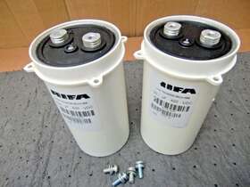 Peh2000v433cmuv-m6 Rifa Elctrolytic Capacitor 3300uf 420v P/n Peh2000v433cmuv-m6. . Lot Of 2