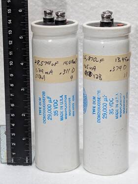 Dcm293u035ef2b Sangamo Qty 2 29 000uf Nominal 35v 14/15 M Esr Dcm Series Capacitor