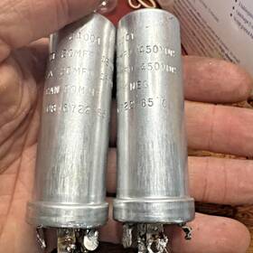 Ce36c200r United Chemicon 2x Can Com Capacitor 24001 20mfd 450vdc 10815722 85 C Vtg