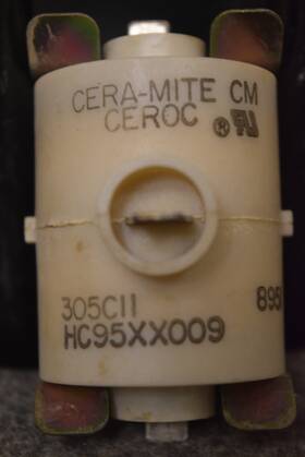 024-20867-002 York 305c11 Start Assist Capacitor Hc95xx009