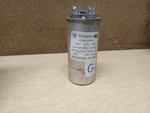 Aerovox Z73S4024PN 24UF Capacitor. Fixed Price $29.99.