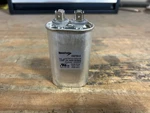 Diversitech 45075H-V 7.5 Mfd X 440 Oval Run Capacitor (221190). Fixed Price $13.00.