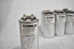 Cornell-dubilier 1011-007500-220 York SFS5226C1FR Capacitor. Fixed Price $29.99.