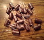 Lot Of 20: United Chemi-con EKXG401ELL220. Fixed Price $22.22.