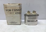 Aerovox Z50P3705M Capacitor 5UF 370V 50/60HZ 70C. Fixed Price $93.10.