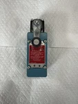 Honeywell 51ML1-E1 Micro Switch Brand New! (no Box). Fixed Price $1699.00.