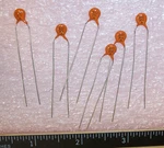 Qty (50) 10PF 1000V 1KV Npo Ceramic Disc Capacitors 561R10TCCQ10 Vishay-ceramite. Fixed Price $9.99.