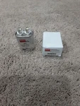 Dayton Oval Motor Run Capacitor 370 Vac 1-1/4" X 2" 2MDV3 Nos. Fixed Price $9.95.