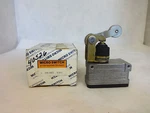 New In Box Honeywell DB-RH5 Micro Limit Switch. Fixed Price $28.75.