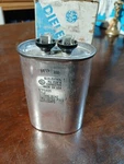 Ge Dielektrol Capacitor 30 Mfd 370 Vac 97F5465. Fixed Price $17.00.