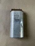Vintage 21L108 Motor Run Cap 20 Uf 330VAC 90C Non Pcb Usa Screw Terminals. Fixed Price $17.99.