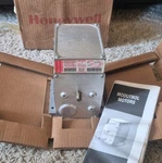 Nos Honeywell M644C1014 Modutrol Motor Valve / Damper Actuator 24V. Fixed Price $200.00.