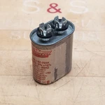 American Radionic Co. V2000/37-755K Motor Run Capacitor, 7.5MFD, No Pcb's Used. Fixed Price $10.55.