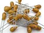 ( Pcs ) Sprague 6.8UF 35V 10% Dipped Tantalum Capacitors -- Nos. Fixed Price $11.95.