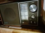Vintage Panasonic Model RE-6289 Am/fm Desktop Radio. Fixed Price $25.00.